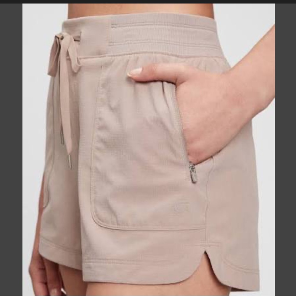 Gapfit Women's Recycled Hike Shorts - Tandem